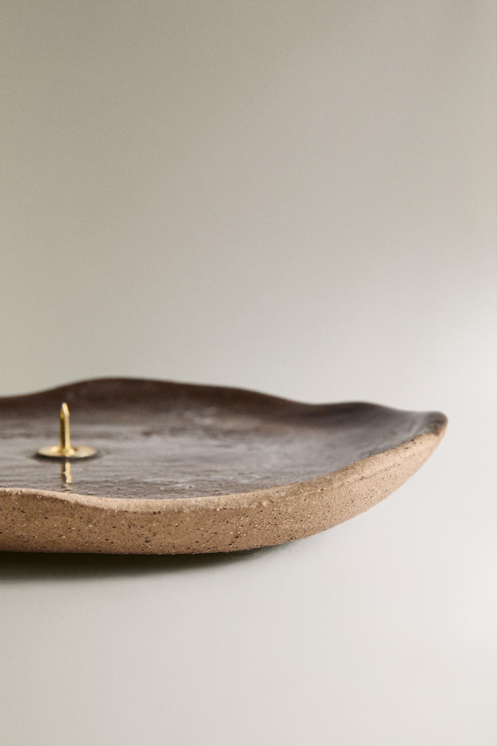 STONEWARE TEALIGHT HOLDER